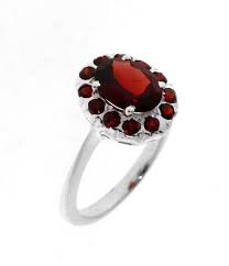Jolie bague en grenat rouge et argent massif type de réglage: Bague Grenat Marquise Argent 925 Ref 27830