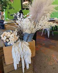 Lafayette is the county seat of tippecanoe county, central indiana. Dried Flowers Bleach Flowers For Arrangements At Rubia Flower Market Rubiaflowermarket