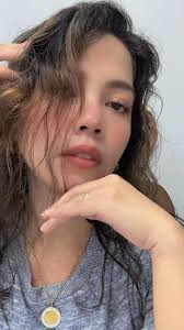 Bibili na nga ako ng suklay. 😆