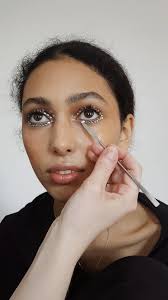 Fun times with @louieeliisa 🤍, backstage for @fashionmagazine_polska,  photo @agataserge, style @bognastepa, gaffer @adam_slowikowski , assistant  @zuzagolas , @lavido.pl Ultra Daily Facial Cream ...