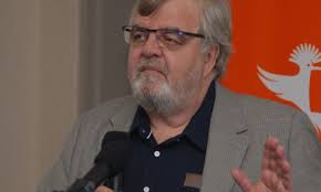 Piet rampedi biography / credibility of the media in the spotlight piet rampedi youtube / journalist piet rampedi has spoken out amid more fervent calls by the public to know the social media users are once again suspicious of the validity of rampedi's claims and have taken to the. Mike Schussler On Investing His Money And Leaving The Restaurant Business