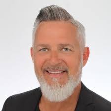 Carmen Weiser's Instagram, Twitter & Facebook