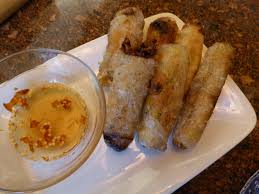 Tremper la feuille de riz 15 seconde dans l'eau surmerger. Vegan Chinese Spring Rolls Teawea Heritage Vegan Spring Rolls