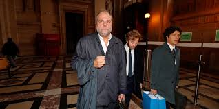 «mais pour autant, j'ai ajouté que la justice ne je veux qu'un homme puisse prendre un ascenseur avec une femme, et la guerre des. Eric Dupond Moretti Je Serais Fier D Etre Aux Cotes D Abdelkader Merah En Appel
