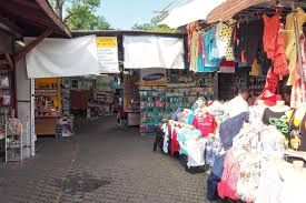 1000 händler aus slubice und umgebung leben von dem markt. Polenmarkt In Bad Muskau Das Etwas Andere Shopping Erlebnis Seniortraveller De Reiseblog Fur Den Zweiten Reisefruhling