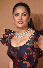 Salma Hayek Attends The Fashion Awards 2016 On December 5 2016 In London United Kingdom Salma Hayek Pictures Salma Hayek Photos Salma Hayek Style