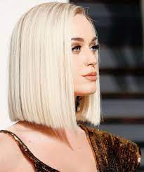 17 Pictures Of Super Stylish Celebrity Blonde Blunt Haircuts 2019 To Steal From Them Hair And Comb Haircuts For Medium Hair Short Hair Styles Medium Hair Styles