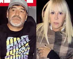 Claudia villafañe llorando a moco tendido: Reves Judicial Para Claudia Villafane En Miami Fue Desestimado Su Pedido Para Que Se Detenga La Causa Que Le Inicio Maradona Por La Compra Venta De Departamentos Gente Online
