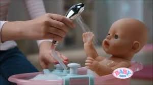 The most successful brand play concept of zapf creation ag is processes constantly and is enhanced by new, lovingly designed accessories. Smyths Toys Baby Born Interactive Bathtub With Foam Youtube