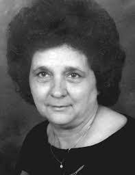 Angelina Eaves's Instagram, Twitter & Facebook