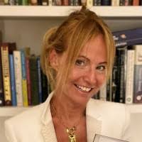 Kate Head's Instagram, Twitter & Facebook