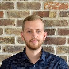 Danielle Markwell's Instagram, Twitter & Facebook