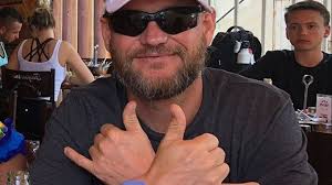 Fundraiser for Gennifer Treat by Stacey Sandoe : For Willie Treat