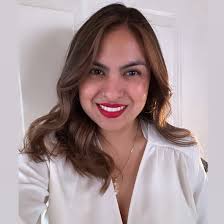 Jen Vazquez's Instagram, Twitter & Facebook