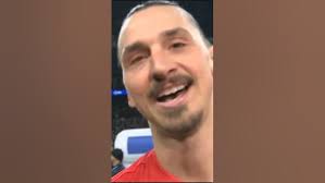 When fans says Amazing ronaldo🇵🇹 same like indra putra🇲🇾