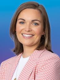 Katie Napier's Instagram, Twitter & Facebook