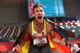 He won the gold medal in the decathlon at the 2019 world championships, becoming the youngest ever decathlon world champion. Niklas Kaul Leichtathletik Zehnkampf Operation Sport4final Zeppi