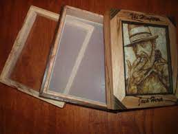 Jack Herer Kief Boxes Cliff Maynard Roach Paper Art 10 Goes To The Jack Herer Fund The Image Is Credited To Dan Sky Photo Paper Art Maynard Woodworking