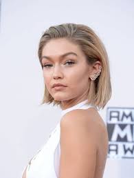 Pin By Alyka Lozano On Short Styles Bella Hadid Short Hair Gigi Hadid Hair Gigi Hadid Makeup