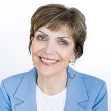 Damian Forde's Instagram, Twitter & Facebook