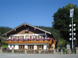 Von wolfsee nach fischbachau und weiter zur wallfahrtskapelle birkenstein. Cafe Restaurant Krugalm
