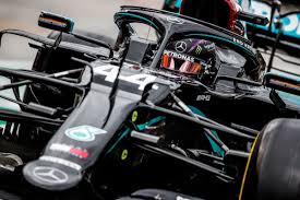 It was eyes down for qualifying in the penultimate round of the 2019 f1 season. F1 Lewis Hamilton Tout Etait Bien Connecte Aujourd Hui