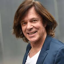 Lachen entwaffnet, lachen stellt bloß unter dem knappen Jurgen Drews Wird 70 Solange Werde Ich Da Sein Zukunftsplane Des Konigs Von Mallorca Boulevard