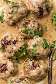 Juicy And Tender Meatballs With A Hint Of Allspice And Nutmeg In A Rich Sauce A Copycat In 2020 Swedish Meatball Recipes Meatball Recipes Best Swedish Meatball Recipe