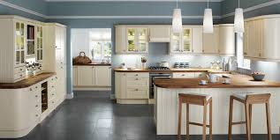 best kitchen colors with cream cabinets