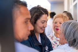 Ilustre Municipalidad de Melipilla added 48 new photos to the album:  Inauguración SAR Arpillerista Elsa Romo.