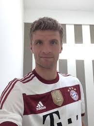 Thomas Muller Looks So Cute Thomas Muller Germany Football Team Thomas Muller