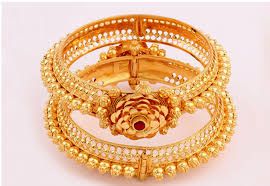 Gold Lotus Bangle Gold Bangles Design Bangles Jewelry Designs Gold Jewelry Simple