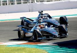 Jun 30, 2021 · stefano domenicali, ceo, formula 1, with toto wolff, team principal and ceo, mercedes amg. Race Debut For The Mercedes Benz Eq Formula E Team The Dawn Of A New Era Sportscar Racing News
