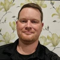 Nicholas Batchelor's Instagram, Twitter & Facebook