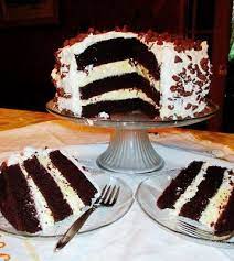 Get the written recipe + photos here. Chocolate Cake With Bavarian Cream Filling Bavarian Cream Filling Chocolate Filling For Cake Cake