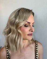 Becky Ray (@itsbeckyray) • Instagram photos and videos