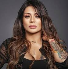 Alfonso Solano's Instagram, Twitter & Facebook