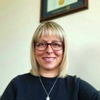 Danielle Wendling's Instagram, Twitter & Facebook