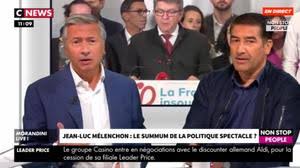 Je suis vivant tout va bien ce n'est que de la farine. Jean Luc Melenchon Enfarine Lors D Une Marche Des Libertes Contre Les Idees D Extreme Droite