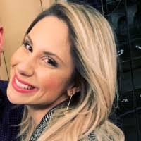 Danielle Toomey's Instagram, Twitter & Facebook