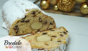 La Recette Du Marzipan Stollen Ou Stollen A La Pate D Amande Recette De Brioche De Noel Aux Fruits Confits Et Pat Recette Stollen Alimentation Brioche De Noel