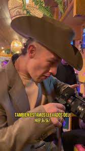 Por aqui ensayandome de 📸 por si acaso lo de la cantada no nos da 🤣 quien  quiere foto? Aproveche que estoy #contentoso