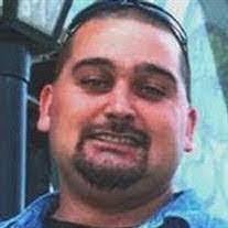 Shawn Earles's Instagram, Twitter & Facebook