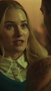 Abby and Travis Kiss Scene