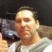 100+ perfiles de «Fernando Daniel»