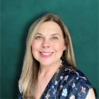 Nicole Dressel's Instagram, Twitter & Facebook