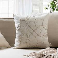 14 Karat Home Inc Braided Brooke Square Pillow Cover Wayfair In 2020 Throw Pillows Damask Throw Pillows Leather Throw Pillows