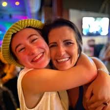 Marian Moss (@marichristmoss)