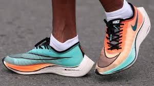 Eliud kipchoge becomes first athlete to run marathon under two hours. Nike Vaporfly Shoes Are Not Banned But Eliud Kipchoge S Are Bbc Sport
