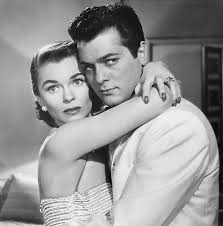 Tony Curtis and Joanne Dru in "Forbidden" (Rudolph Maté, 1953)